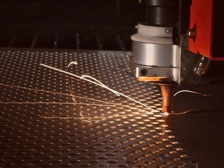 Precisión Y Eficiencia Del Corte Laser Lasertec